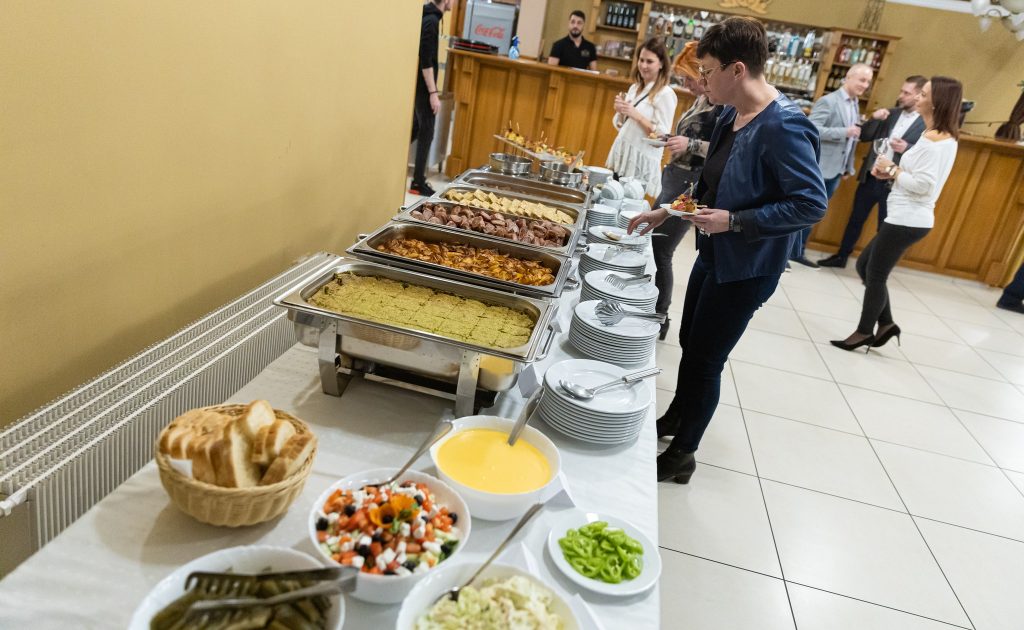 Kornélia Étterem és Cukrászda