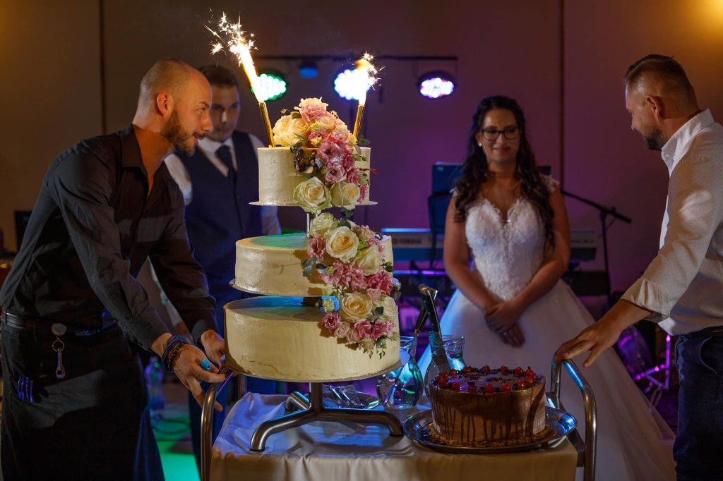 Kornélia Étterem és Cukrászda