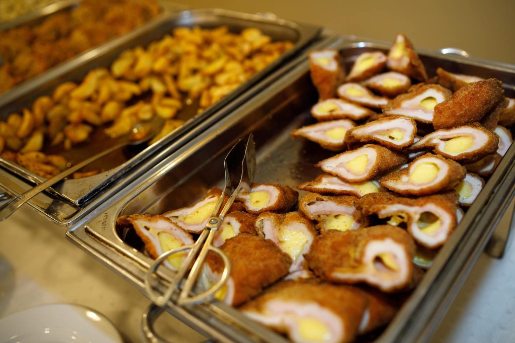 Kornélia Étterem és Cukrászda